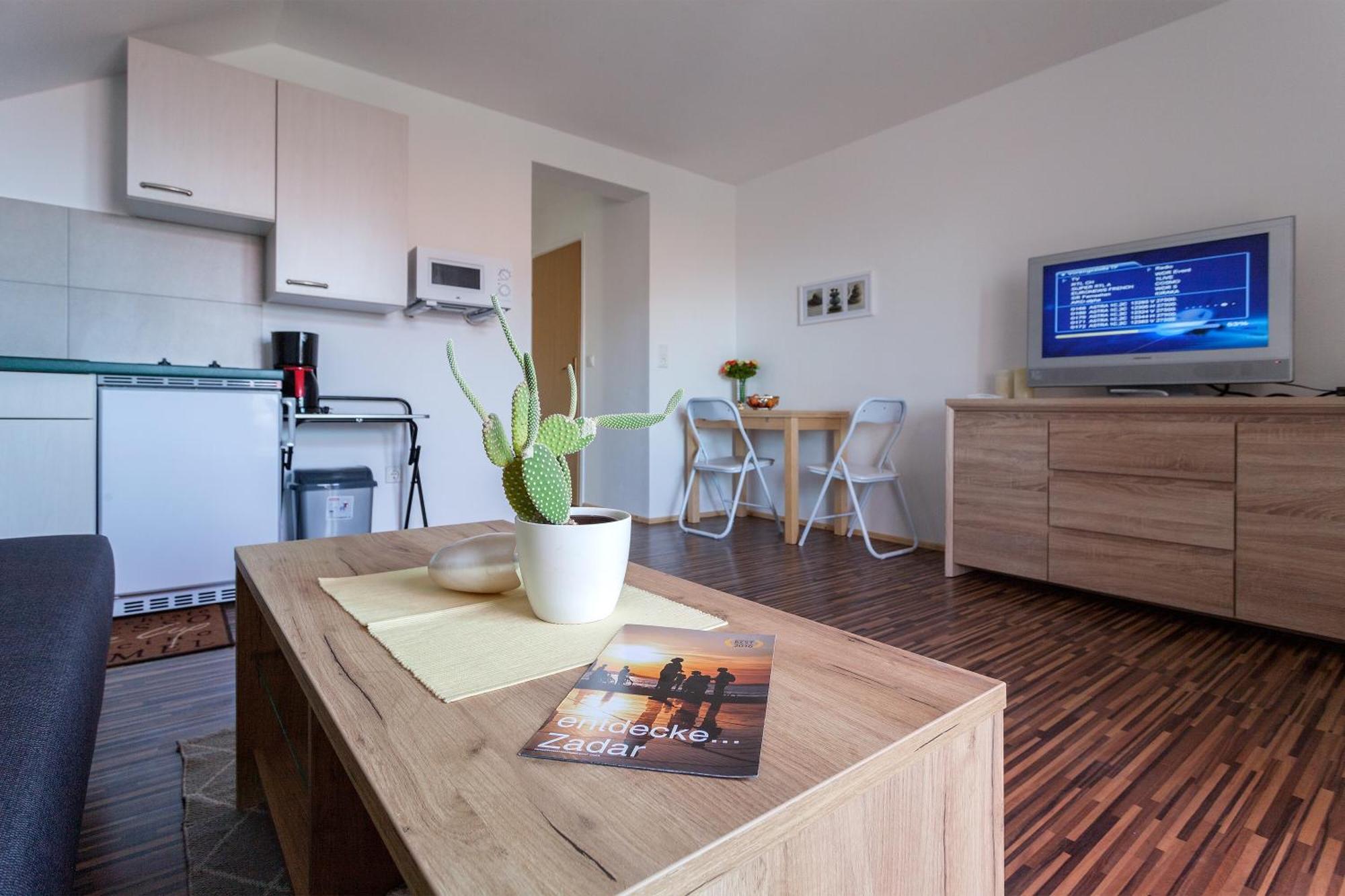 Linea Apartment *
